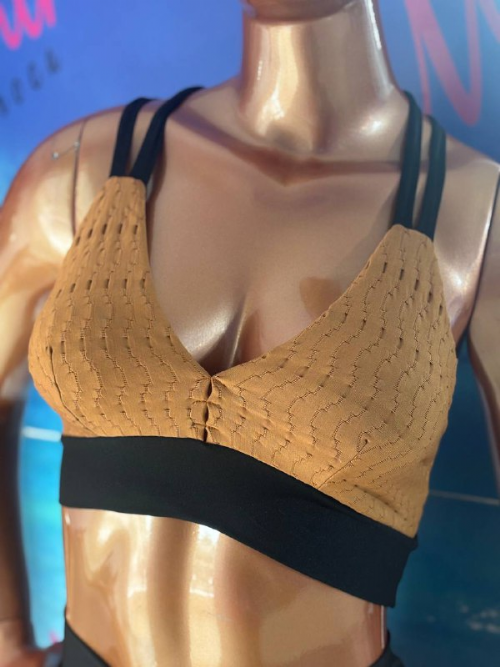Top Fitness Multiformas Caramelo/Preto Texturizado