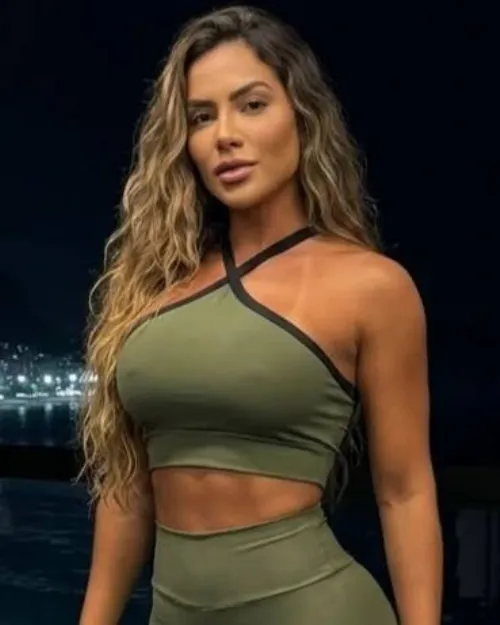 Top Fitness Virg�nia Verde Militar/Preto Poliamida