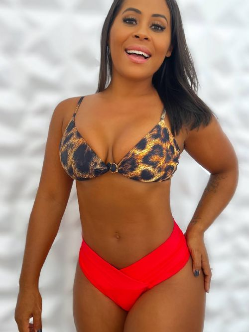 Conjunto Blogueirinha de N Ona Black/Preto e Lipo Transpassada Vermelha