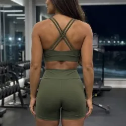 Short Fitness Modelador Verde Militar Poliamida