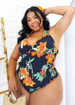 Mai� Alessandra com Bojo 2025