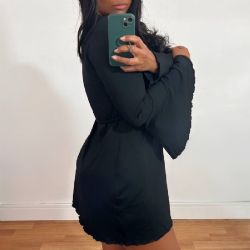 Sa�da de Praia Santorini manga longa preta