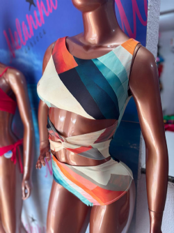 Mai� 3 em 1 Al�a Larga Color Block